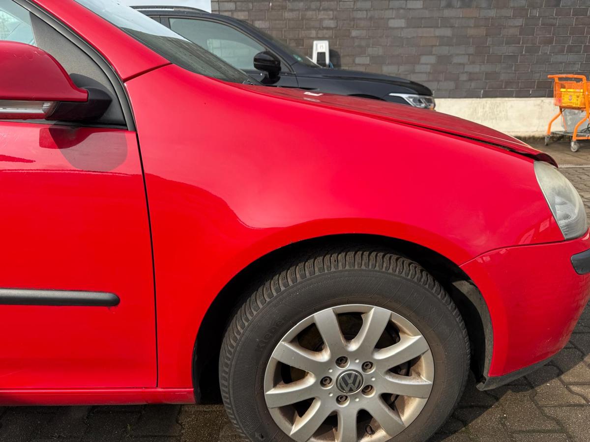 VW Golf V original Kotflügel rechts LY3D Tornadorot Fließheck BJ04